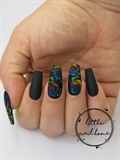 Black Valentine&#39;s day nails