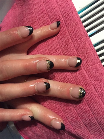 Black French And Golden Chain Nailart