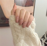 Cute brown nails