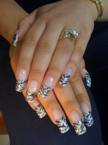 Nails by Lina Maria Hernandez