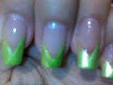 nail green