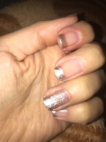 silver color nail