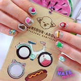 colorful cartoony nails ✨💕
