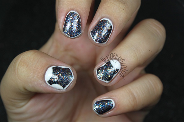 Glitter Outline Nails!