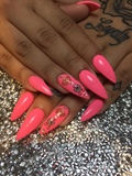 Pinky Nails 