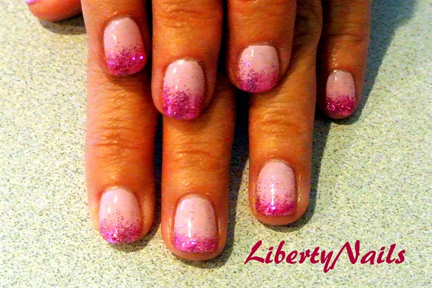 Shellac with loose glitter