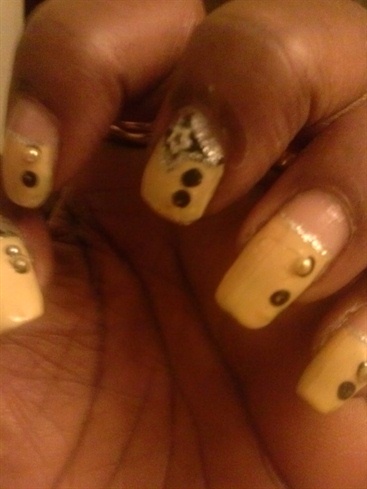 Yellow And Black French Tip