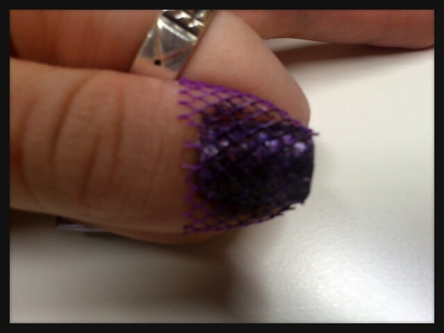 Put up a piece of net on each nail.