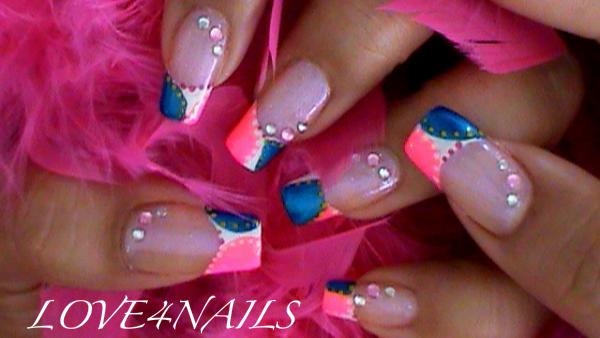 Pink &amp; Blue Nail Art Design