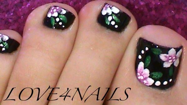 Black Toe Nails Flower Design