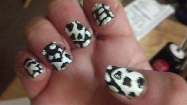 cow pattern nail art design