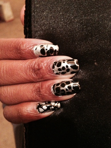 Water Spotted Mani