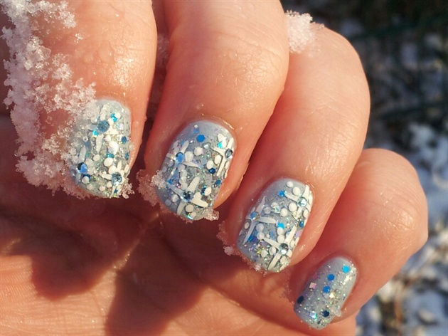 5. Pink and Blue Snowflake Nail Art - wide 1