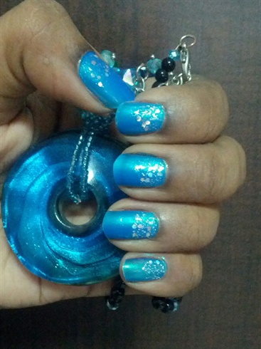 aqua blue prom nails 