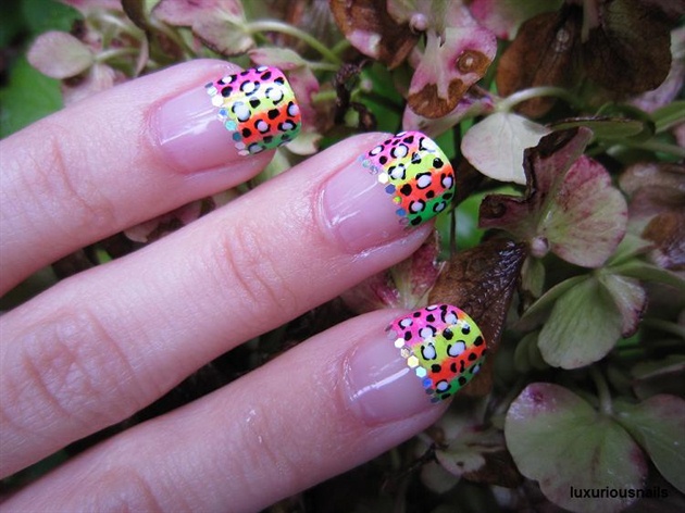 Disco Neon Leopard Nail Art