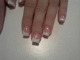 french nails 
