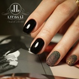 Black nails, perfect manicure