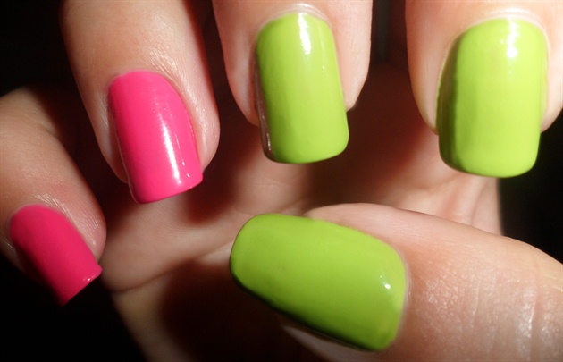 Apply base coat to protect your natural nails then paint your nails green and fuchsia.