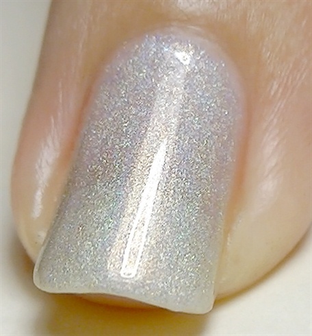 Paint your nails with a holographic nail polish