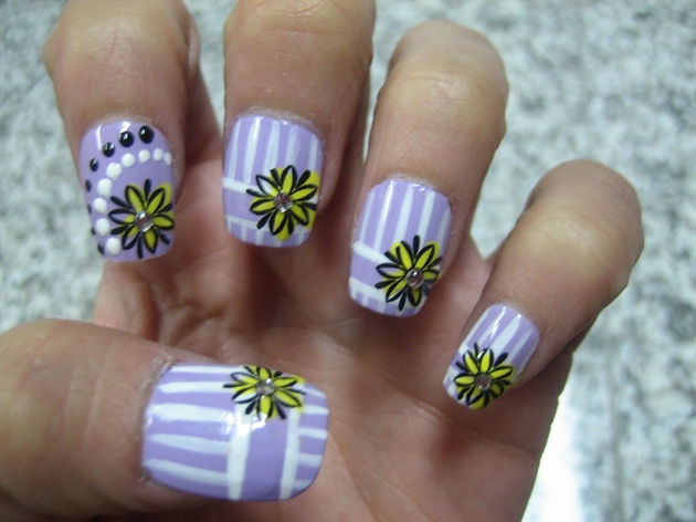 Lilac Nals by: Mamiposa26