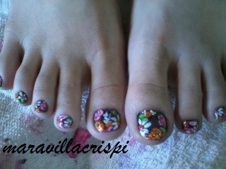 Floral nail art2 inspired by robin moses