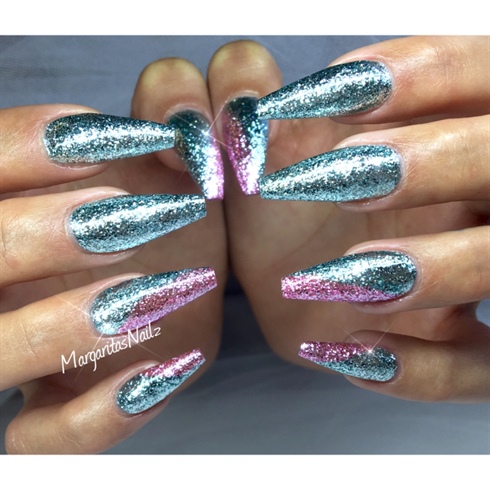 Sparkly Coffin Nails 