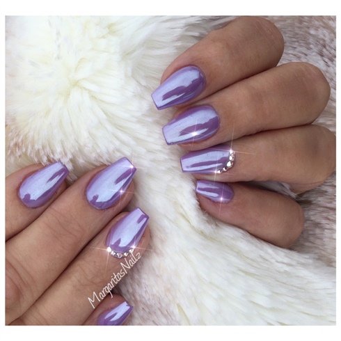 Purple Crome Nails 
