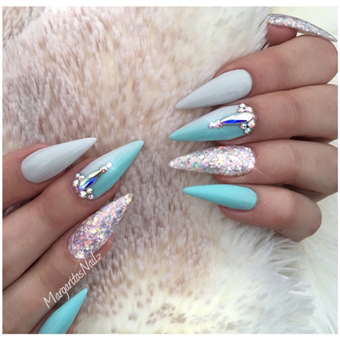 Blue And Grey Ombr&#233; Stiletto Nails 