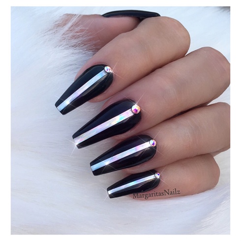 Black Silver Stripe Coffin Nails 
