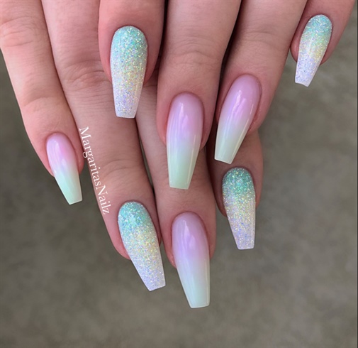 Pastel Lime Green Ombr&#233; Coffin Nails 