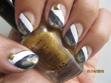 elegant gray &amp; gold nails
