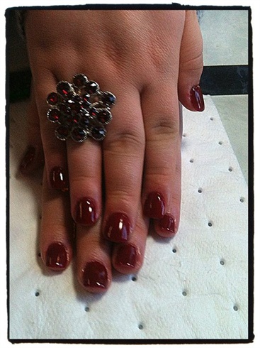 Red blood nails, red ring