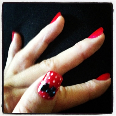 Ongles Minnie Mouse