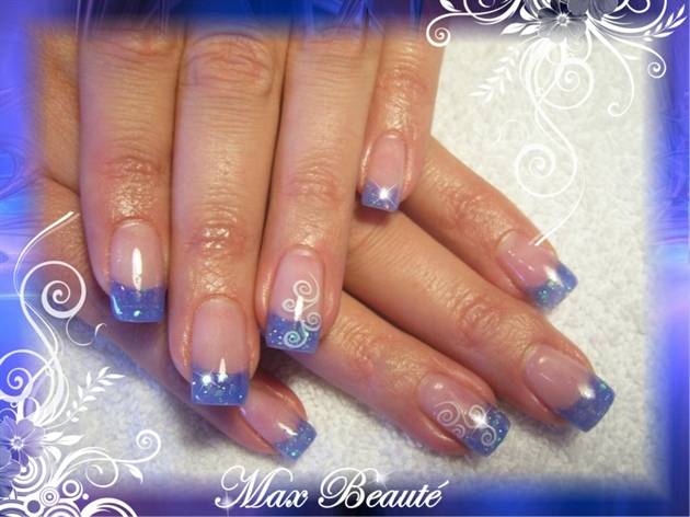 purple-blue glitter nails