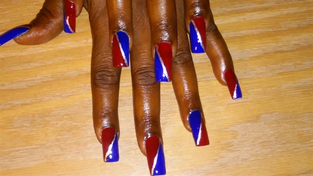 red n blue nails