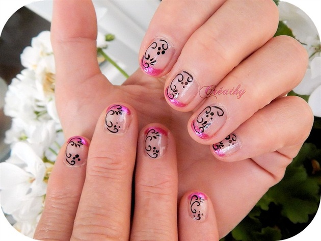 Pink nail art with arabesques on SHORT n