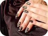 Animal nail art