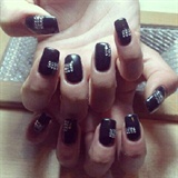 BLack and crystals