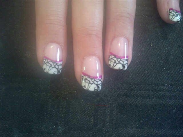 White With Black Lines Gel Nails