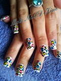 Leopard nail art