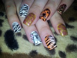 Safari nail art