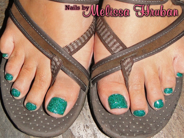 Spruce Glitter Toes
