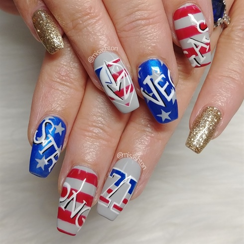 Golden Knights 4th of July Nails