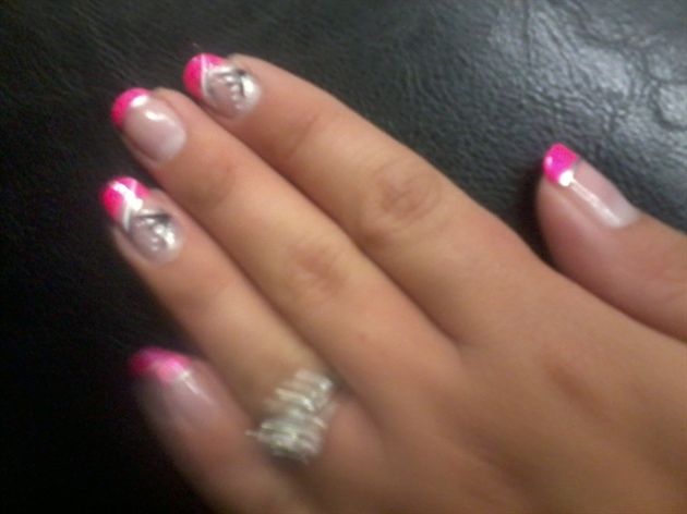 pink tips, with line design