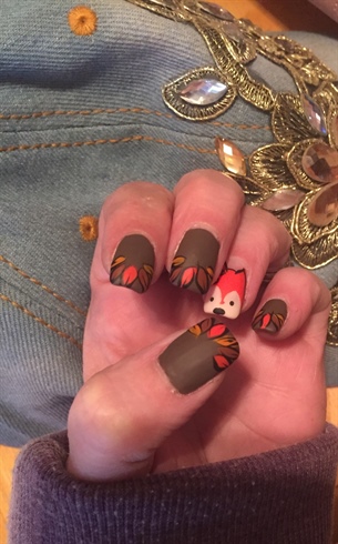 Fox nail art