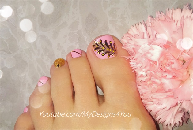 Pink and Gold Toe Nail Art Design