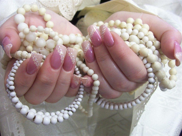 Aunt Margarets pearls