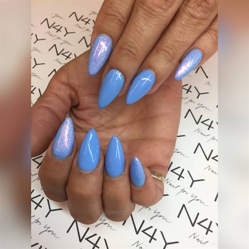 Gel Polish nails with mermaid glitter