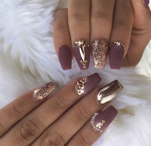 Matte Nails with Rose Gold Obsession - Nail Art Gallery