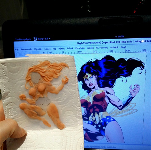 What do you think about my naked Wonder Woman? ;) I hope you like it! :) ***** You can see on this picture how the character looks like. ;) And you can see as well, I made this nail art in the middle of the night. As usually... ;) 